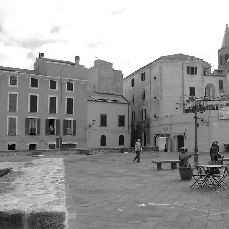 Cozy Apartment Mati Alghero Historic Center Экстерьер фото